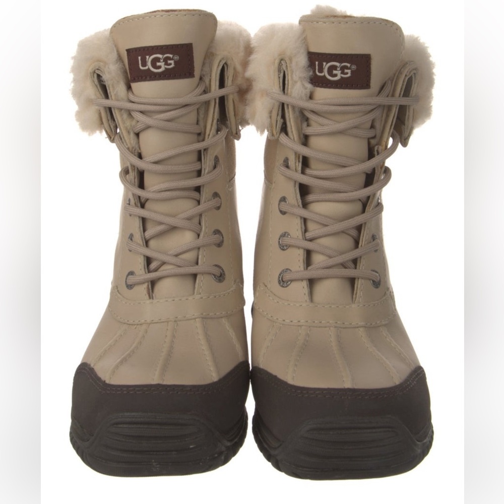 UGG Adirondack II Women's Cream Winter Snow Boots